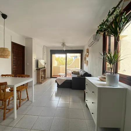 Апартаменты Beach Appartement Denia Дения